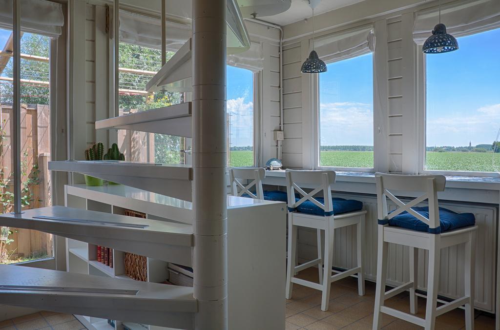 Artistiek Vakantiehuisje Hulst Exterior foto